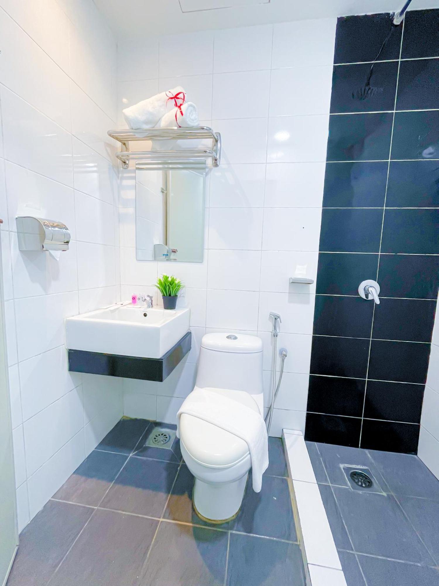 Starq Hotel Куала Лумпур Екстериор снимка