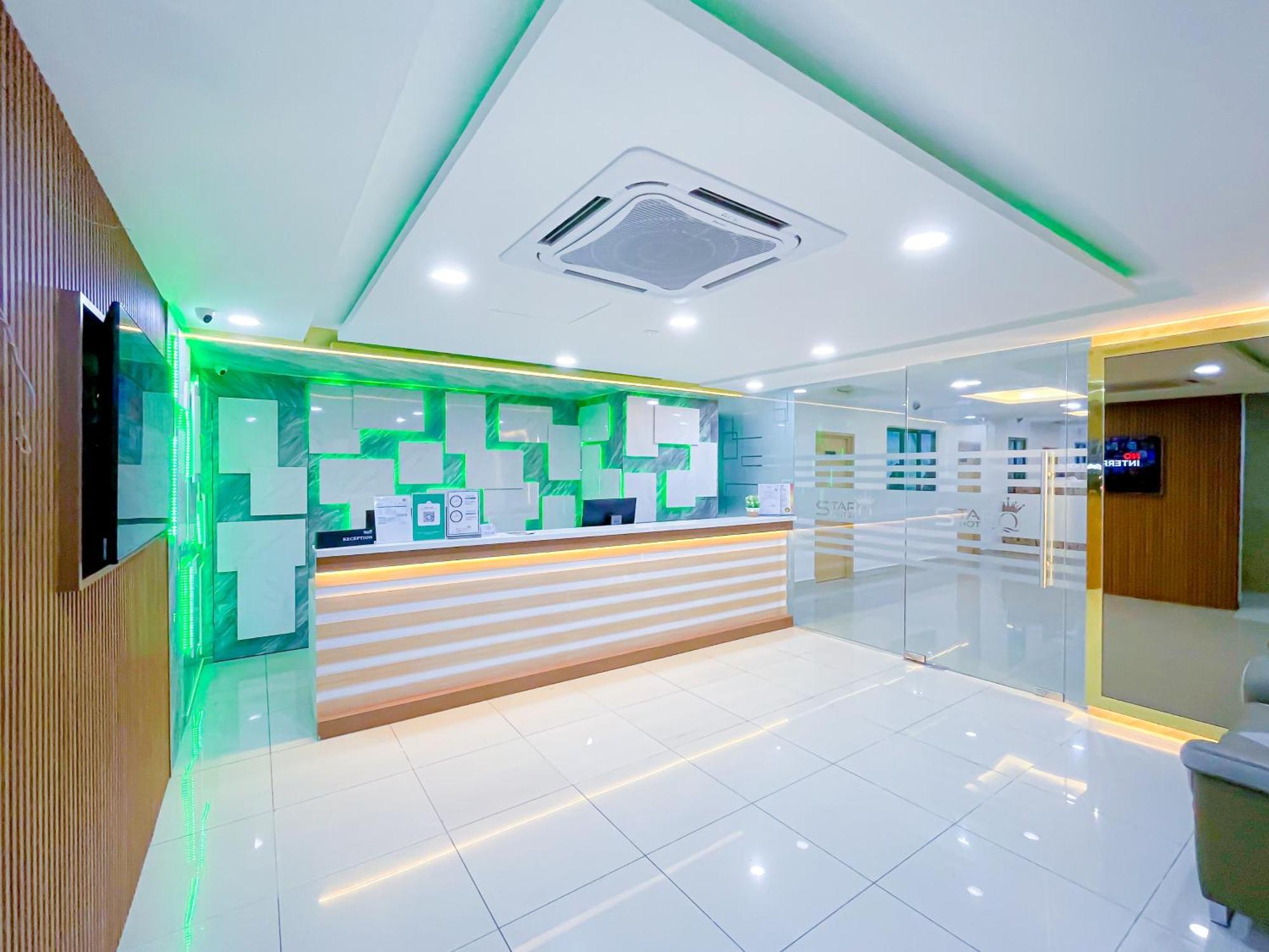 Starq Hotel Куала Лумпур Екстериор снимка